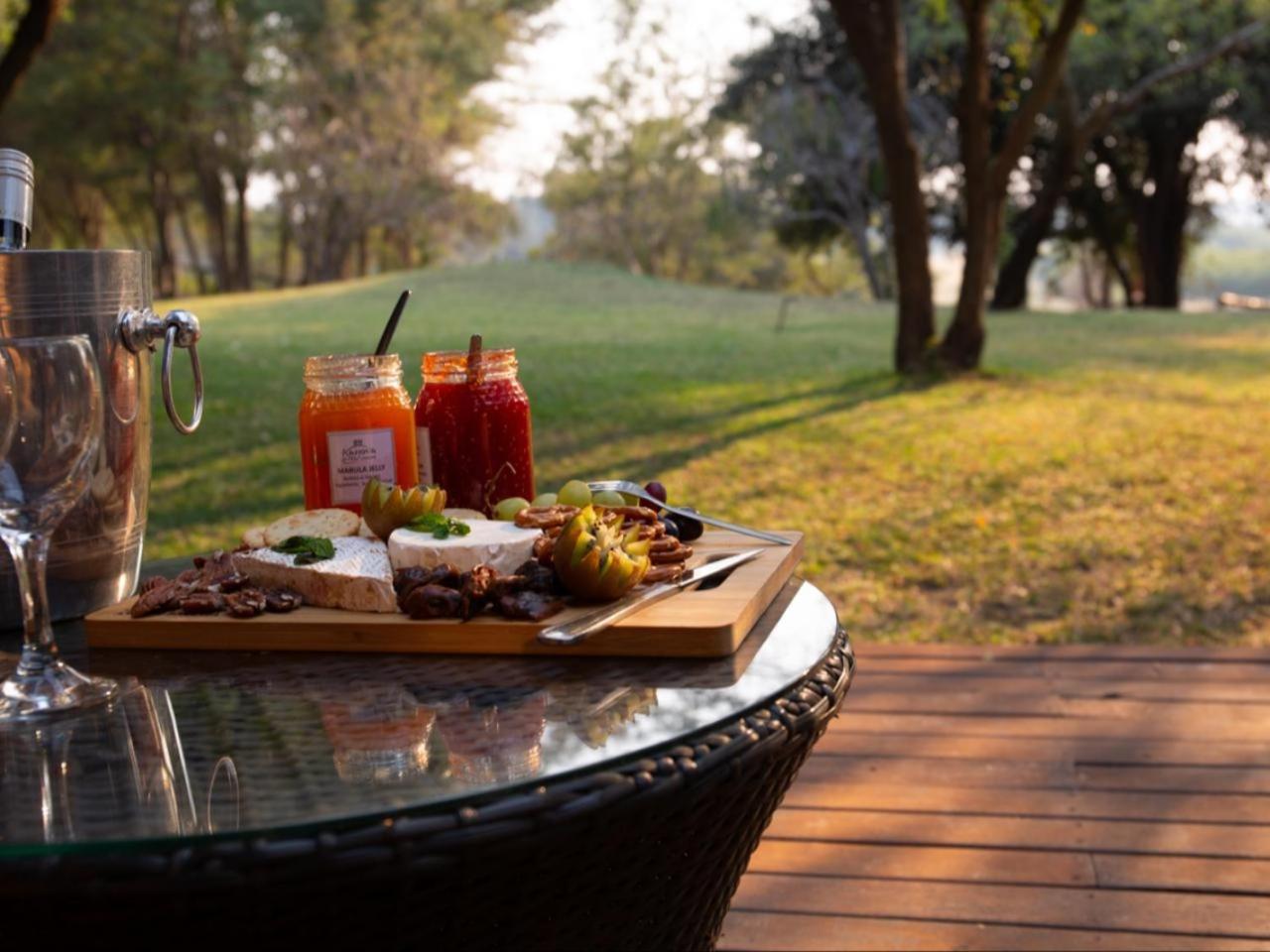 Kayova River Lodge Ndiyona Экстерьер фото